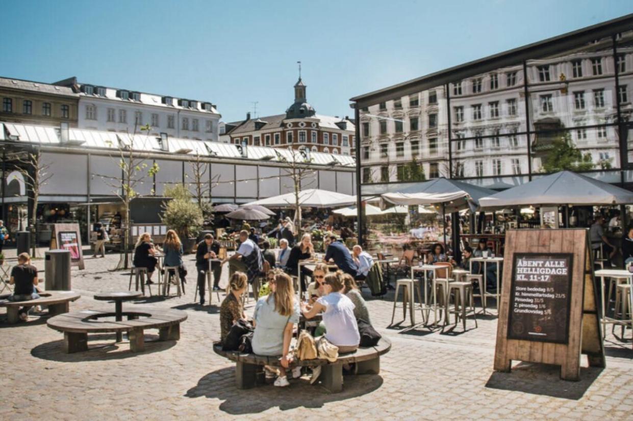 Unbeatable Cph Location - Local With Sunny Terrace Apartment